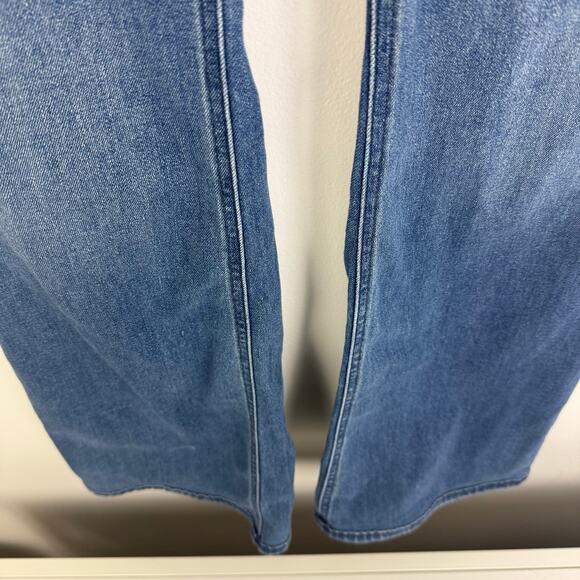 Old Navy Womens High-Rise Wow Flare Stretch Pockets Casual Medium Blue Jeans 8 - Picture 5 of 10